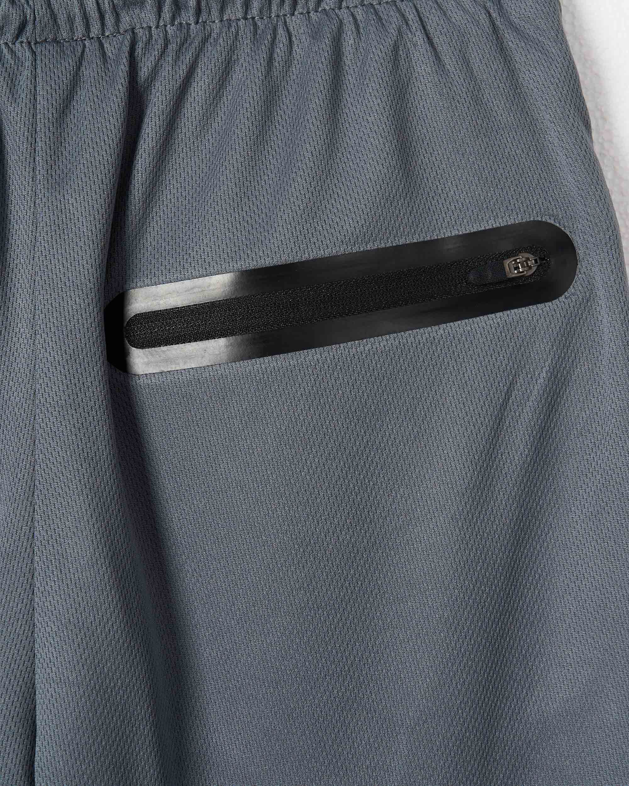 8" Kinetic Pocket Lined 2 in 1 Mesh Shorts-thumbmail-9