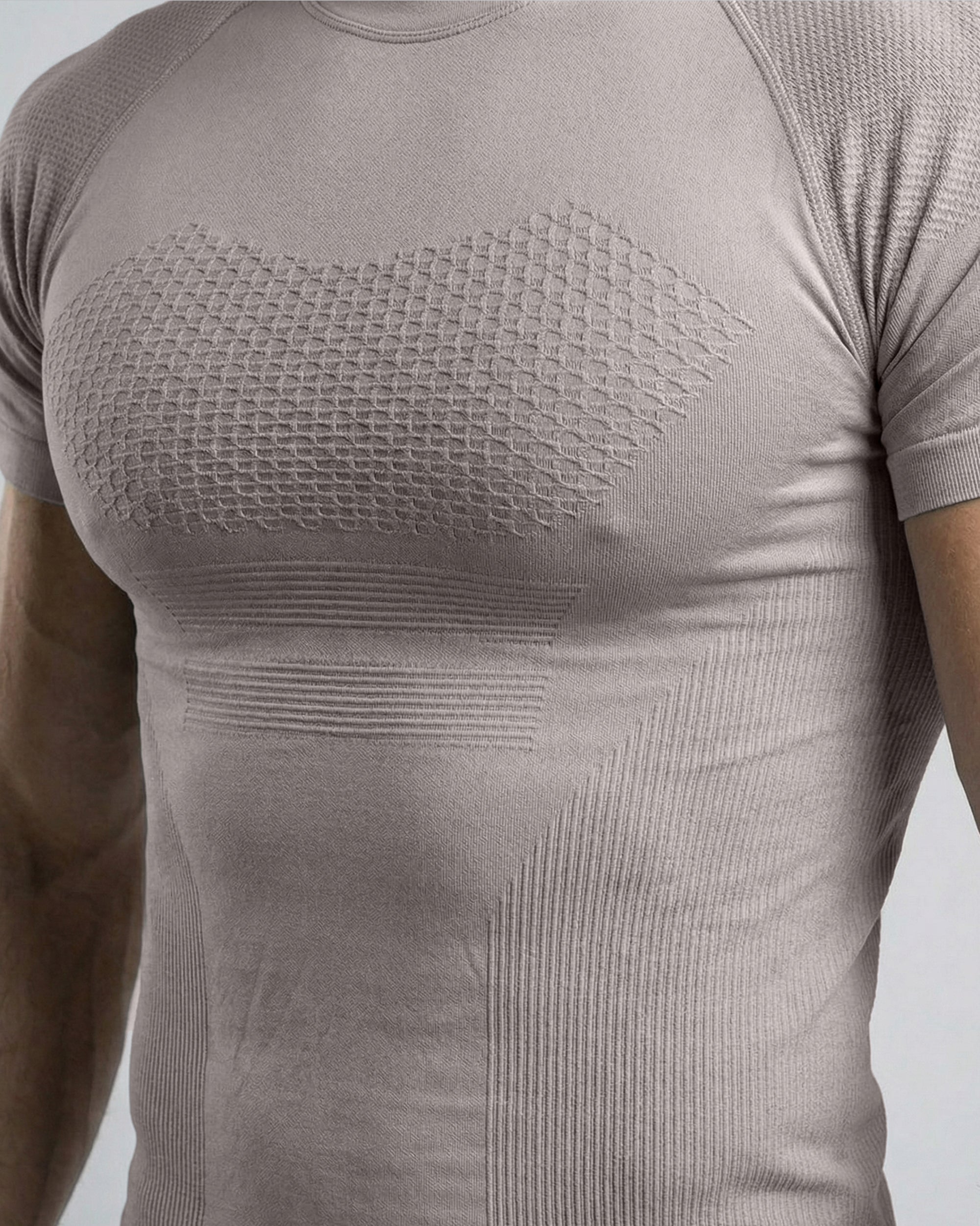 Seamless Quick-Dry Skinny Active Tee-thumbmail-2