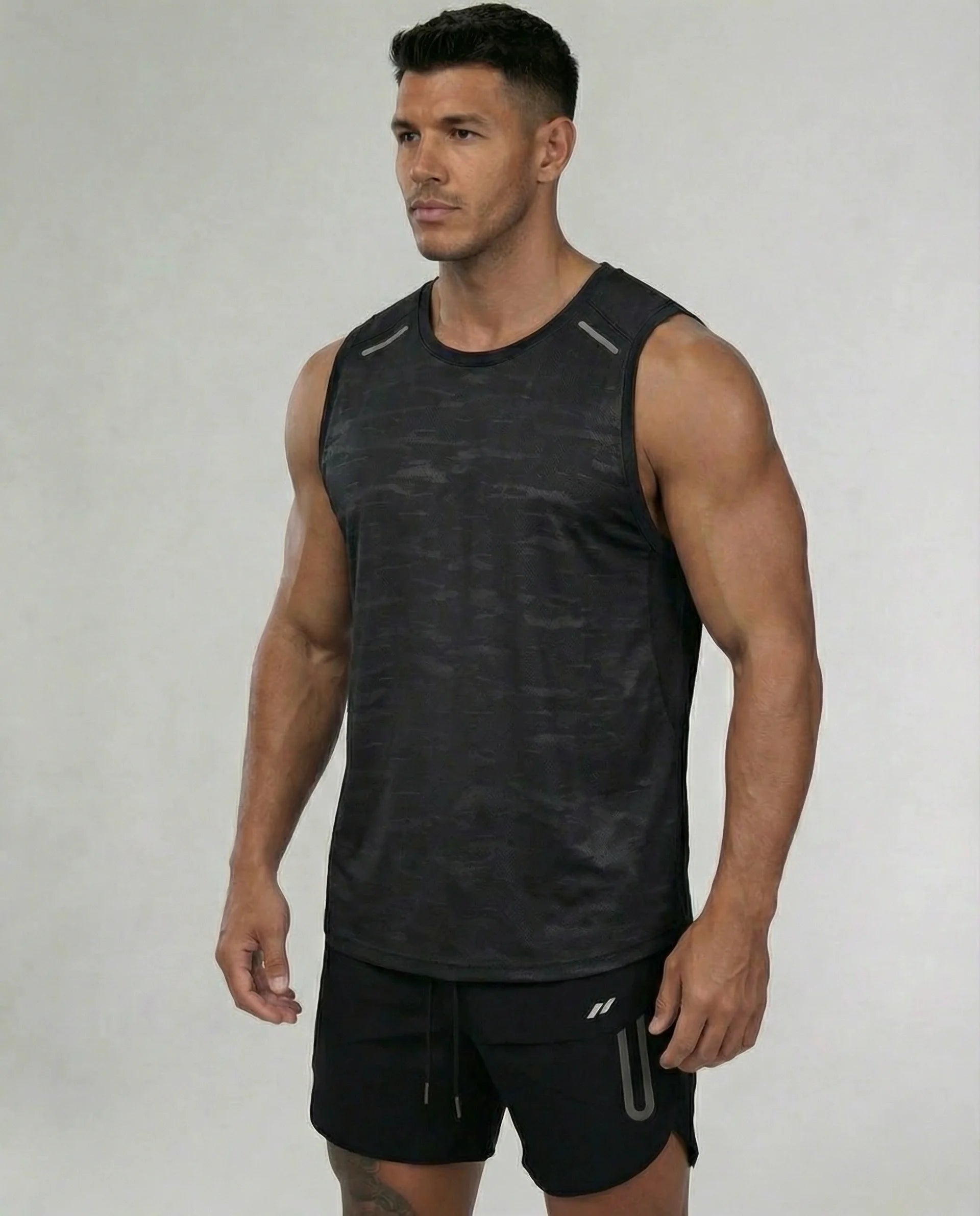 Crew-neck Breakaway Tank-thumbmail-18